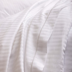 Coton Pur Drap plat satin de coton 120 fils à fines rayures Prestige